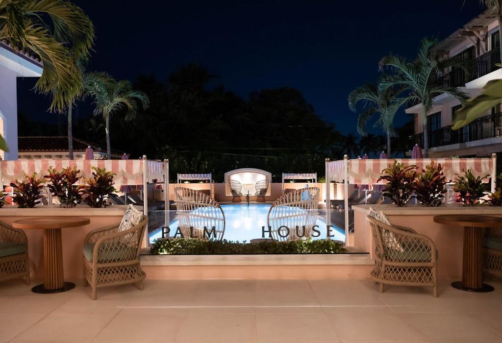 Palm House Hotel ปาล์มบีช ภายนอก รูปภาพ